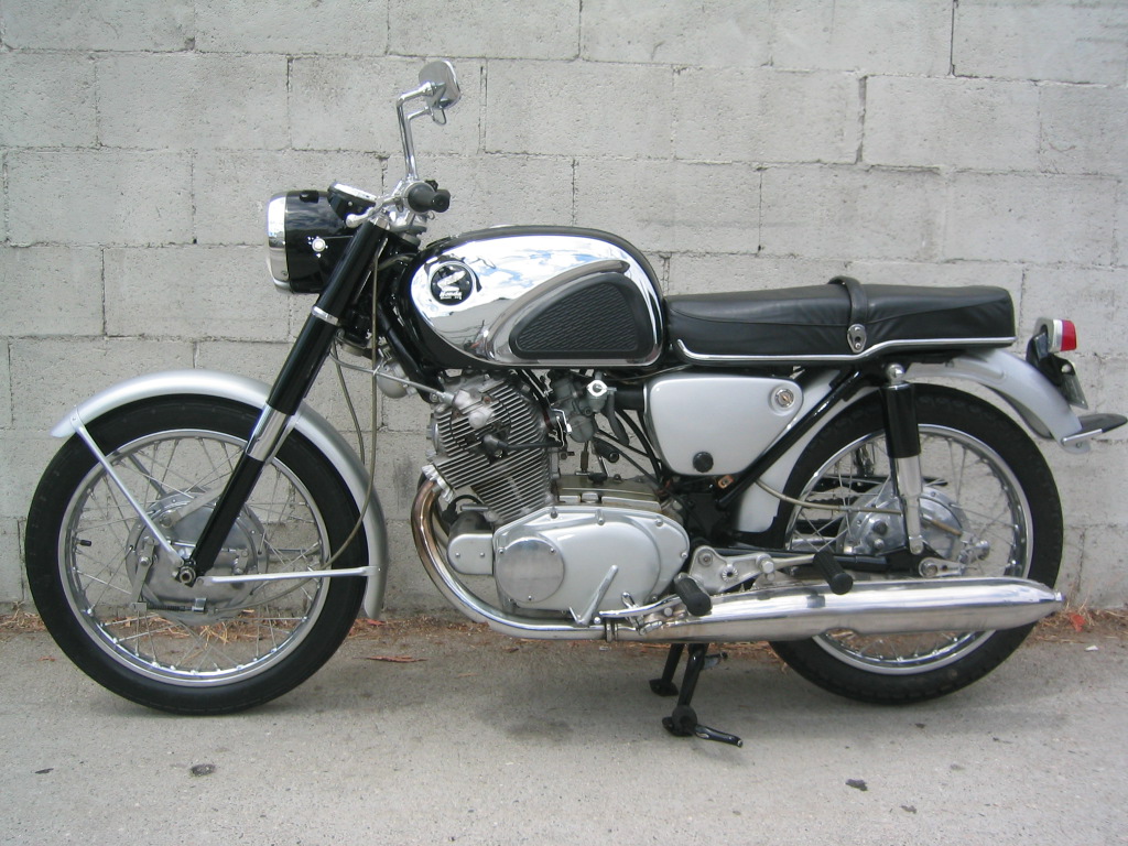 1962 Honda dream motorcycle #3